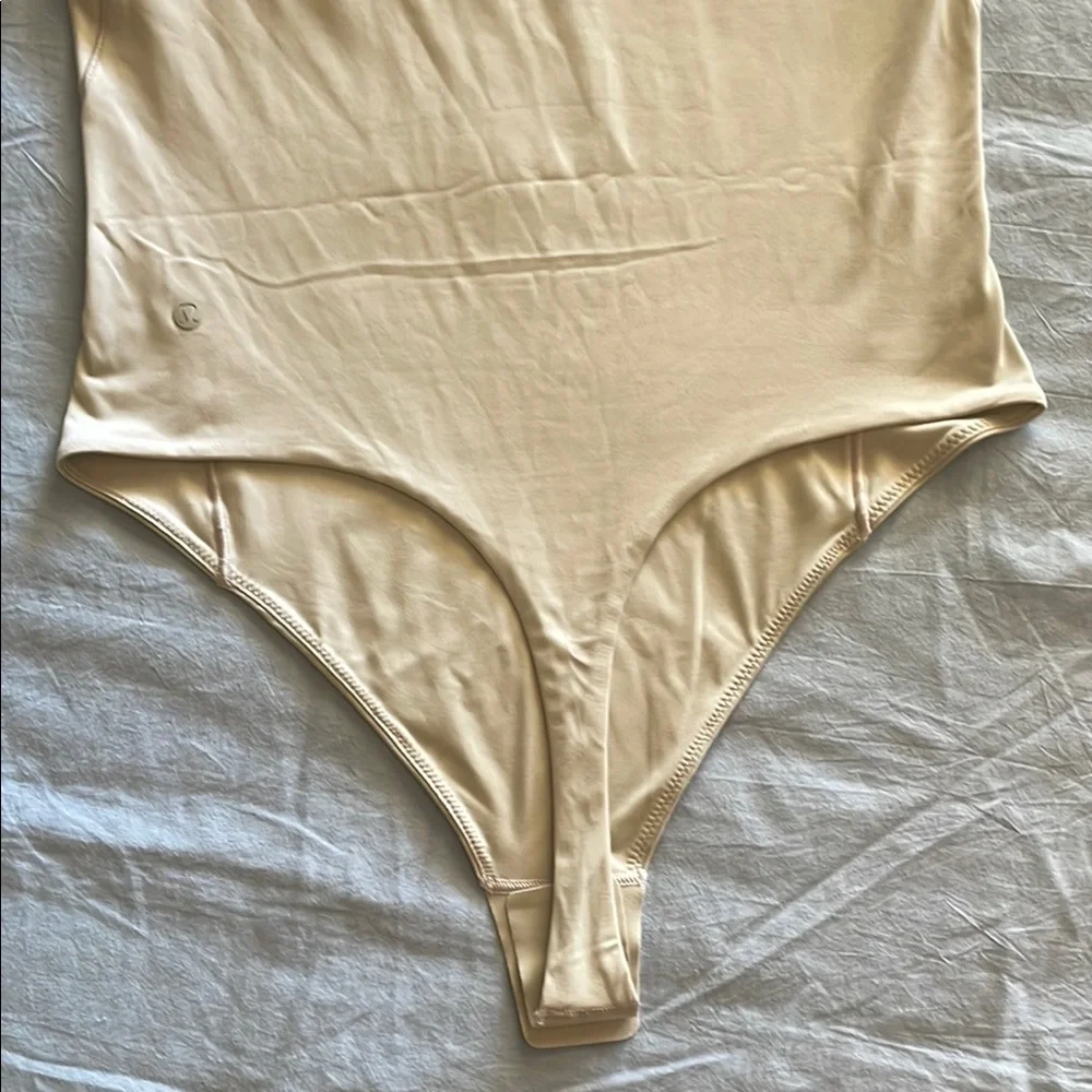 Lululemon Bodysuit - Picture 6 of 7